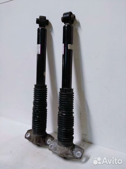 Амортизатор задний Hyundai Santa Fe 4 21 год 2.2 д