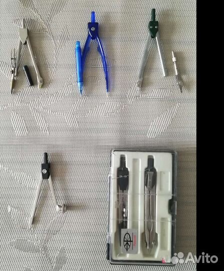 Карандаши, ручки, резинки, линейки и др