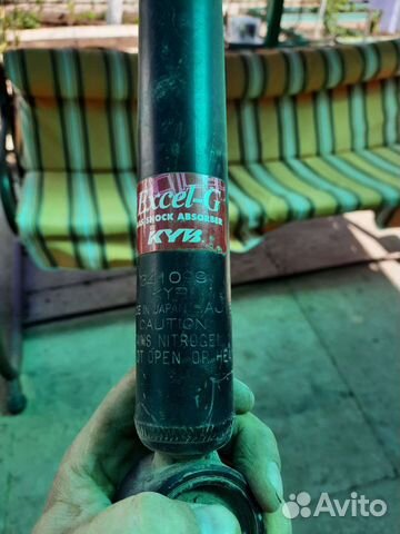 Задний амортизатор