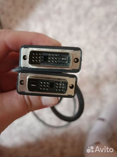 Кабель для монитора DVI