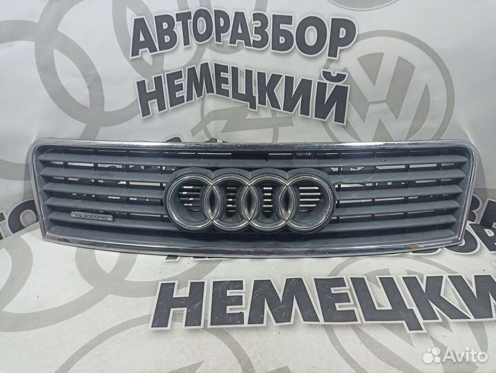 Решетка радиатора Audi A6 C5 рестайлинг