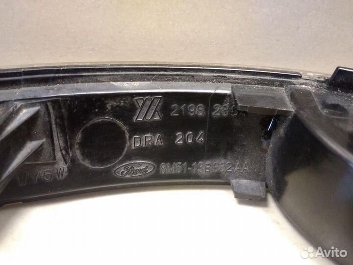 Повторитель указателя поворота в зеркало правый