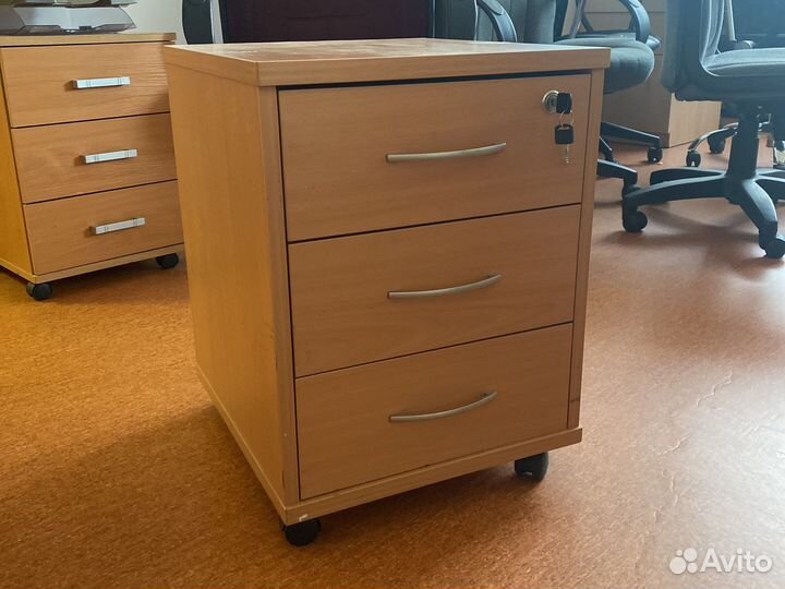 Тумба офисная выкатная