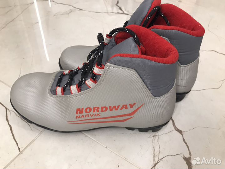 Лыжные ботинки nordway 35р-р