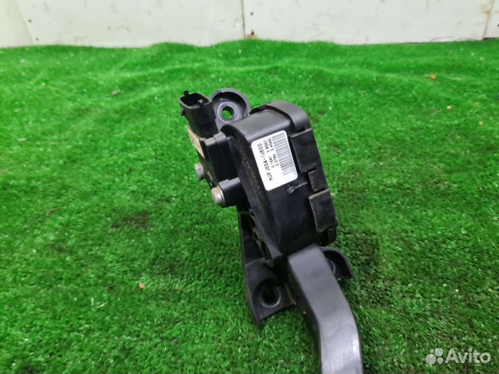 Педаль газа Hyundai Solaris 1 2010-2017