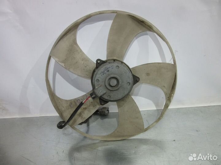 Вентилятор радиатора Toyota Auris (E15) 2006-2012