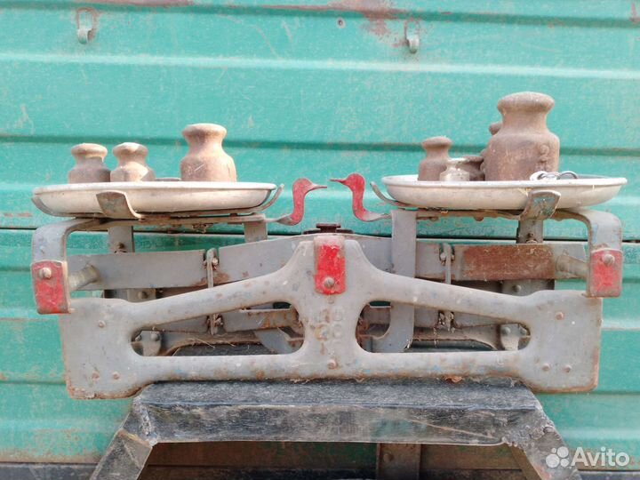 Весы чашечные, с гирями