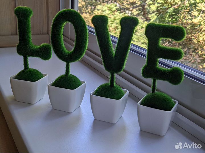 Декоративные буквы, надпись, растения