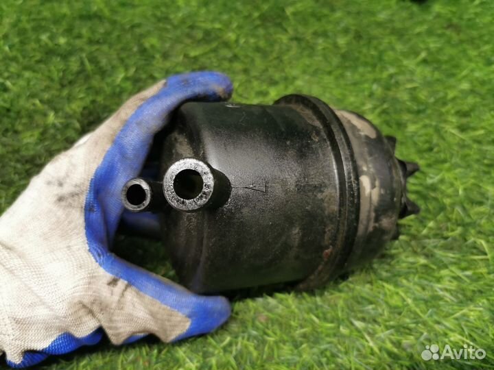 Бачок гидроусилителя Лада Приора I