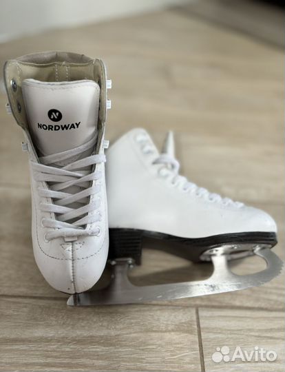 Коньки детские