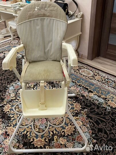 Стул для кормления