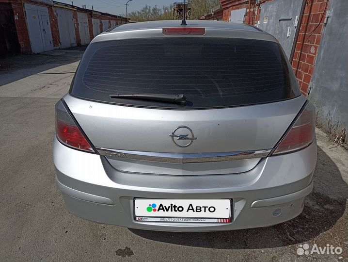 Opel Astra 1.8 AT, 2010, 220 000 км