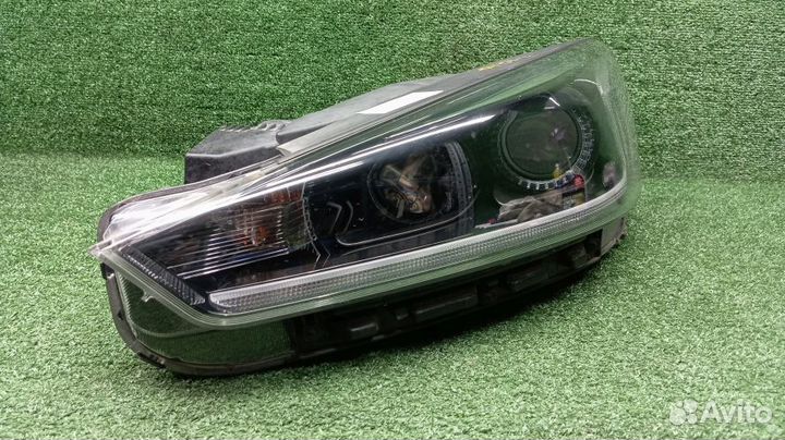 Фара Kia K7 Левая