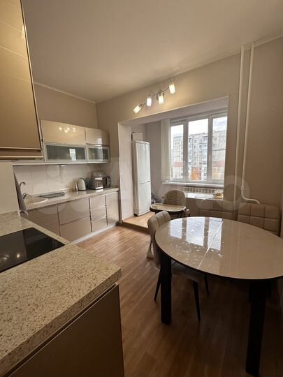 4-к. квартира, 83,3 м², 6/9 эт.