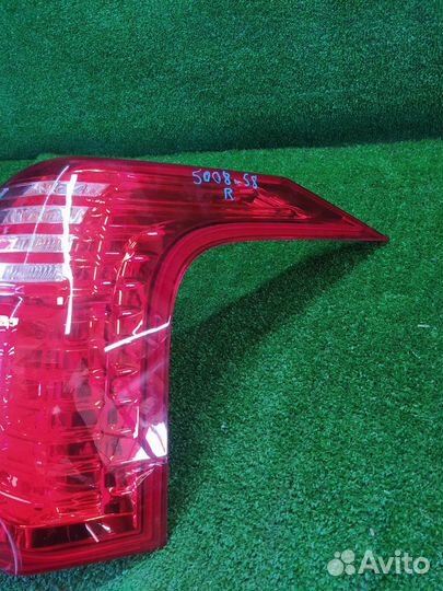 Стоп-сигнал задний правый Peugeot 5008 универсал