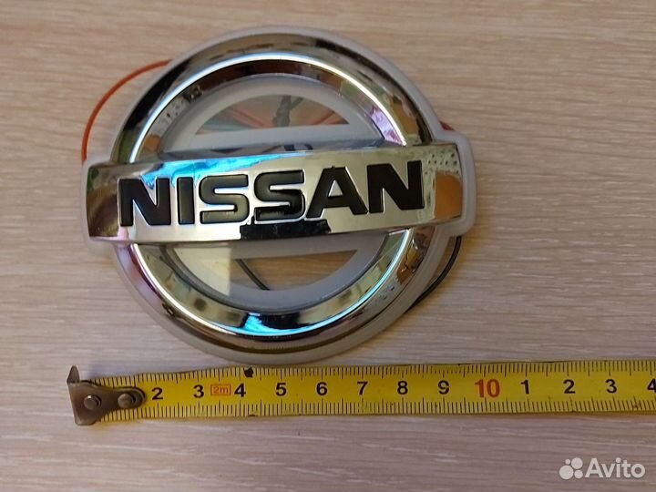 Эмблема nissan