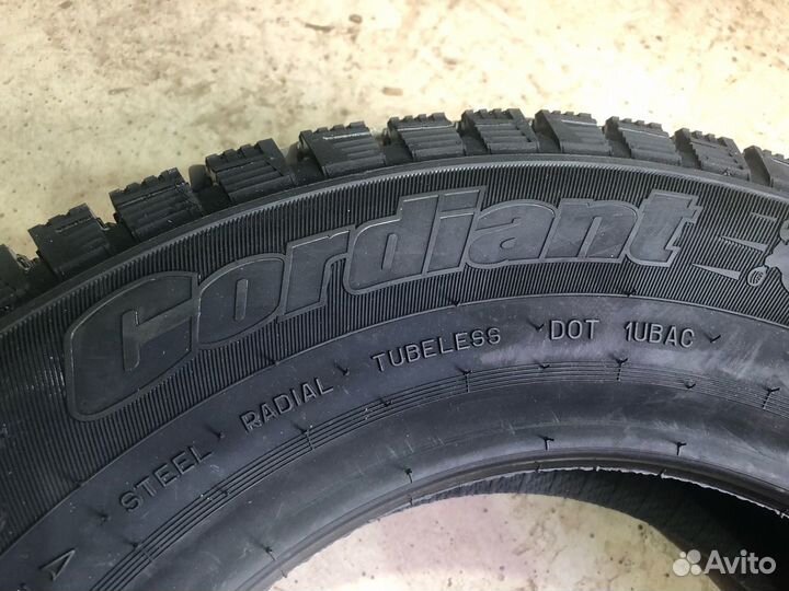 Cordiant Snow Cross 2 175/70 R13 82T