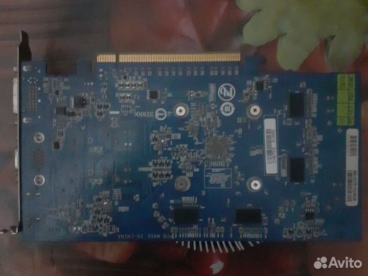 Видеокарта GV-R667D3-2GI