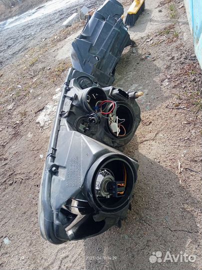 Фары Reno logan 2 / LADA largus