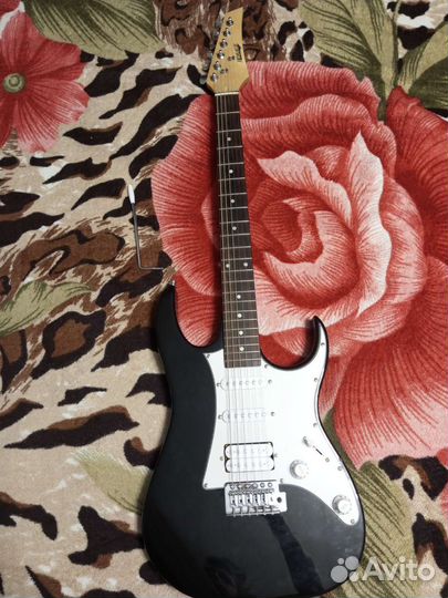 Электро гитара бу