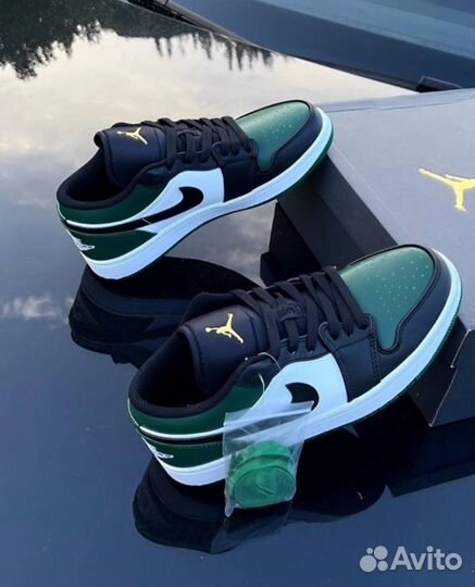 Кроссовки Nike Air Jordan 1 Low Green Toe