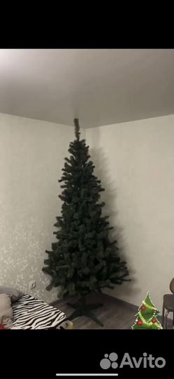 Елка искусственная
