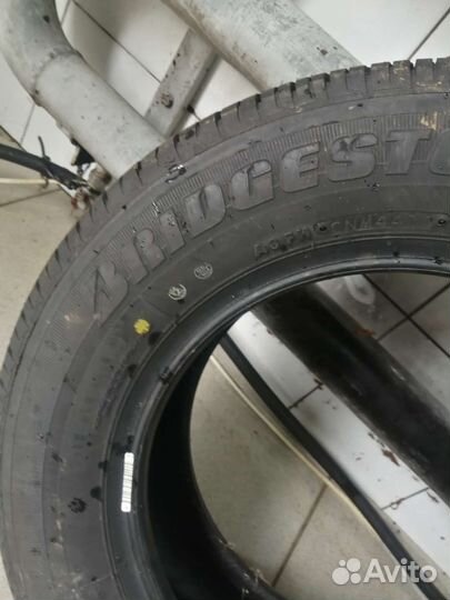 Bridgestone B250 175/70 R13 82H