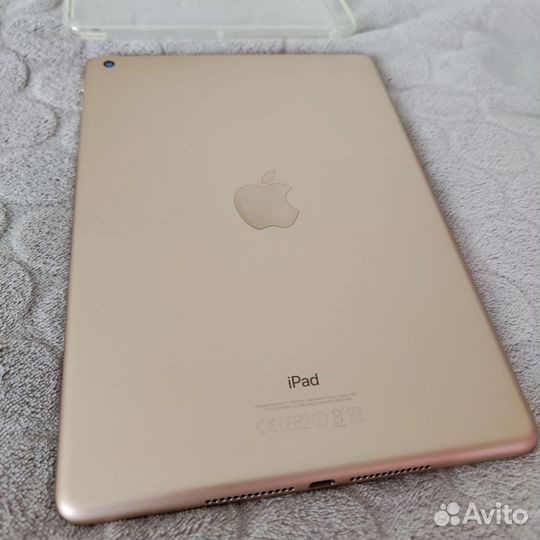 Apple iPad 5 Wi-Fi 32gb золотой и серый