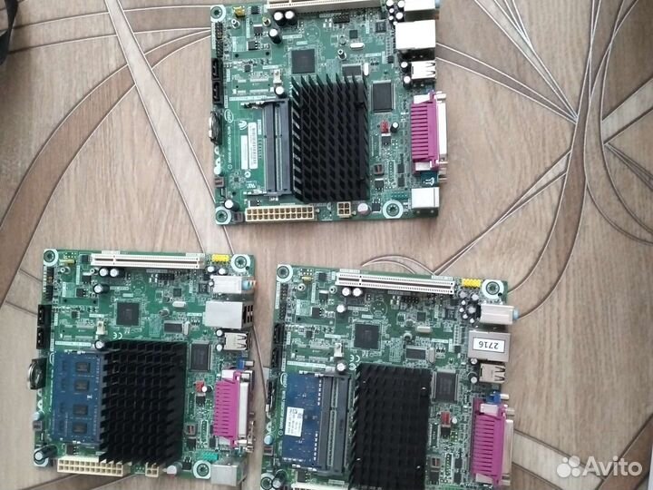 Мат.плата Intel atom 2500