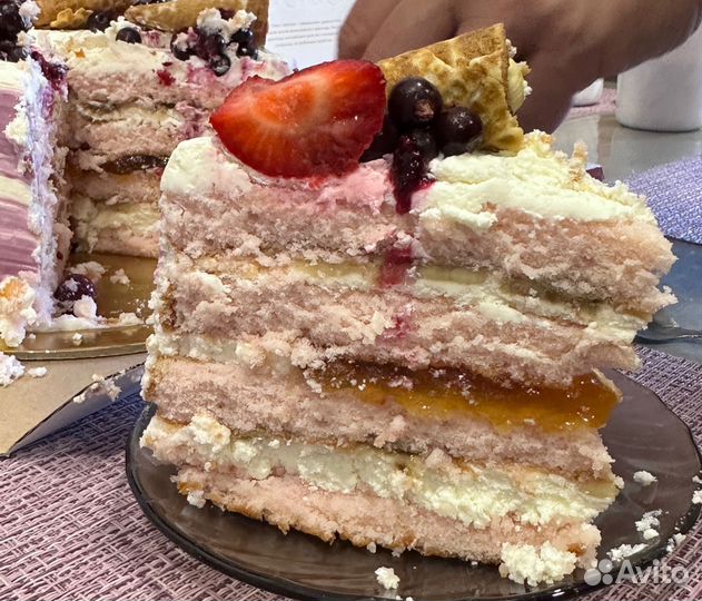 Торты,трайфлы,моти,меренговый рулет