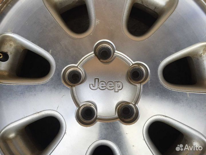 Диск литой Jeep Grand Cherokee 2 (WJ) 5H803trmaa