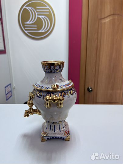 Фарфоровый самовар-шкатулка Сувенирный