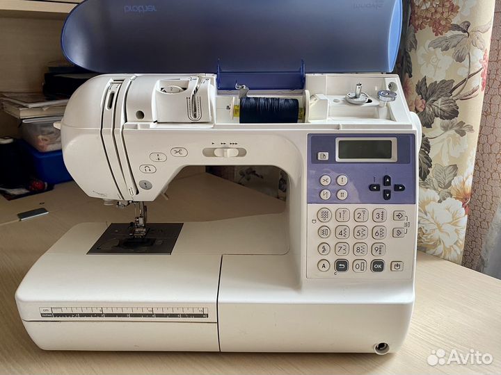 Швейная машина Brother innovis NV 400
