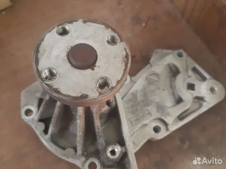 Форд fox 1.6 водиной понпа оригинал