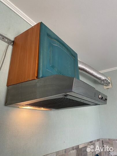 Вытяжка indesit