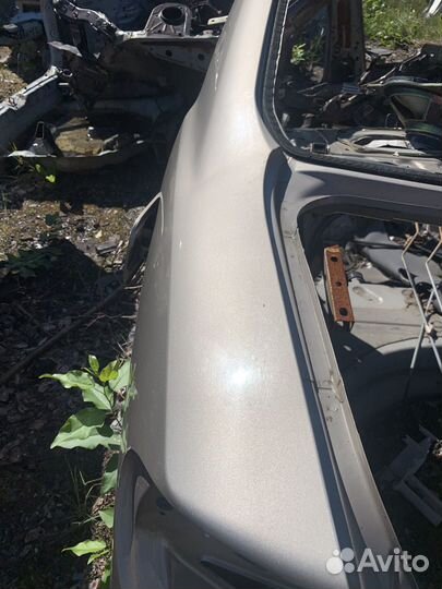 Крыло заднее левое Toyota Camry 2001