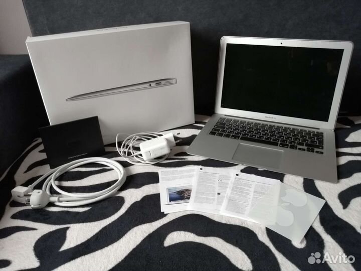 Macbook air 13 mid 2017