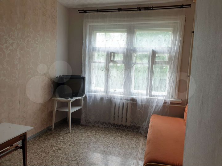 Комната 14,3 м² в 3-к., 2/2 эт.