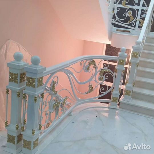 Перила для лестниц