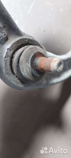 Рычаг передний верхний левый Cadillac CTS