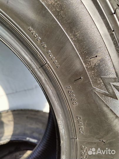 Bridgestone Blizzak DM-V3 225/65 R17 106S