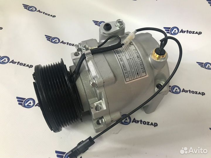 Компрессор кондиционера на Лада 4х4 Нива