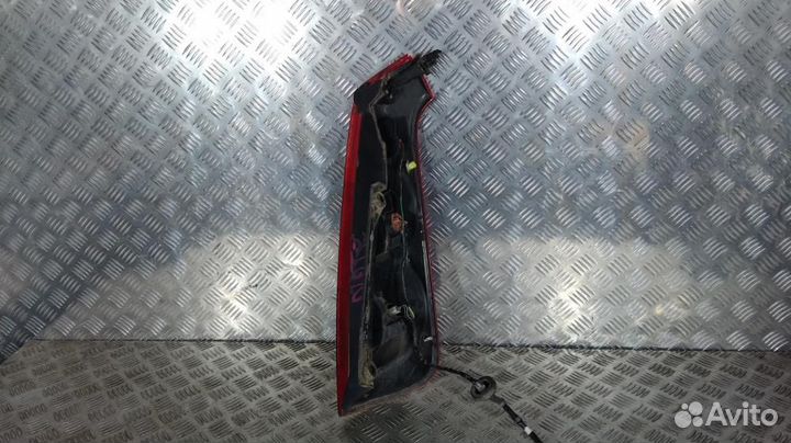 Фонарь Nissan Note E11 (2006-2013)