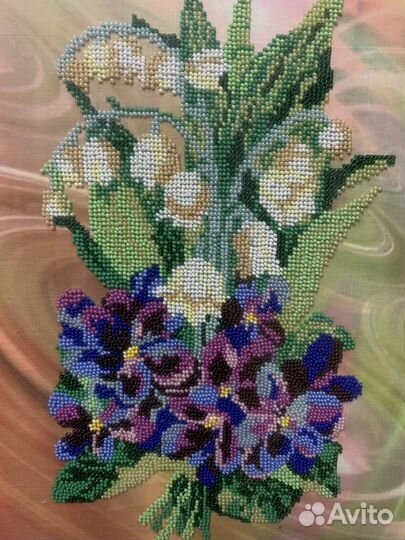 Картина вышитая бисером