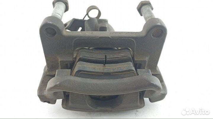 Суппорт задний правый Opel Vivaro F9Q 2003