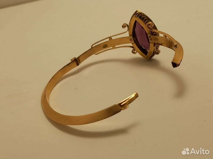 Золотой браслет с аметистом и жемчугом 56