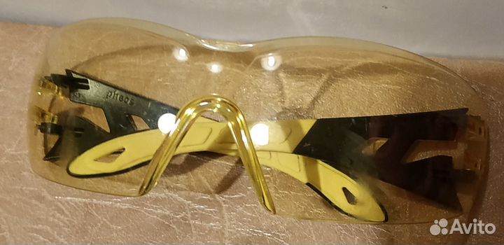 Велосипедные очки Uvex