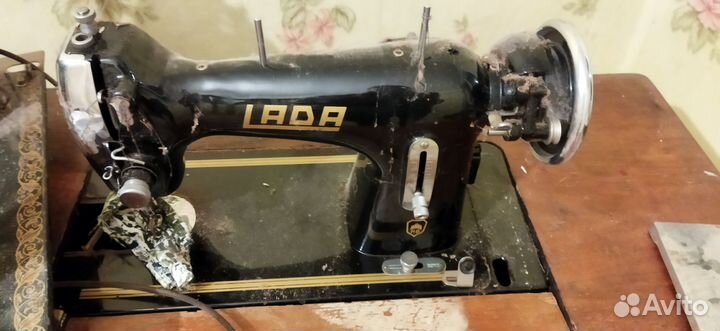 Швейная машинка бу