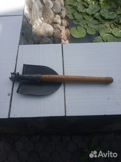 Лопатка складная