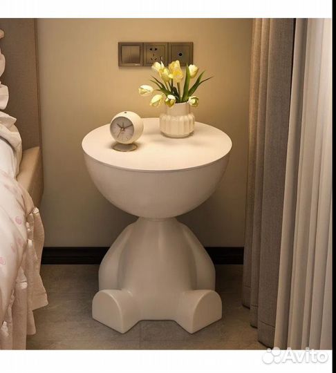 Журнальный столик